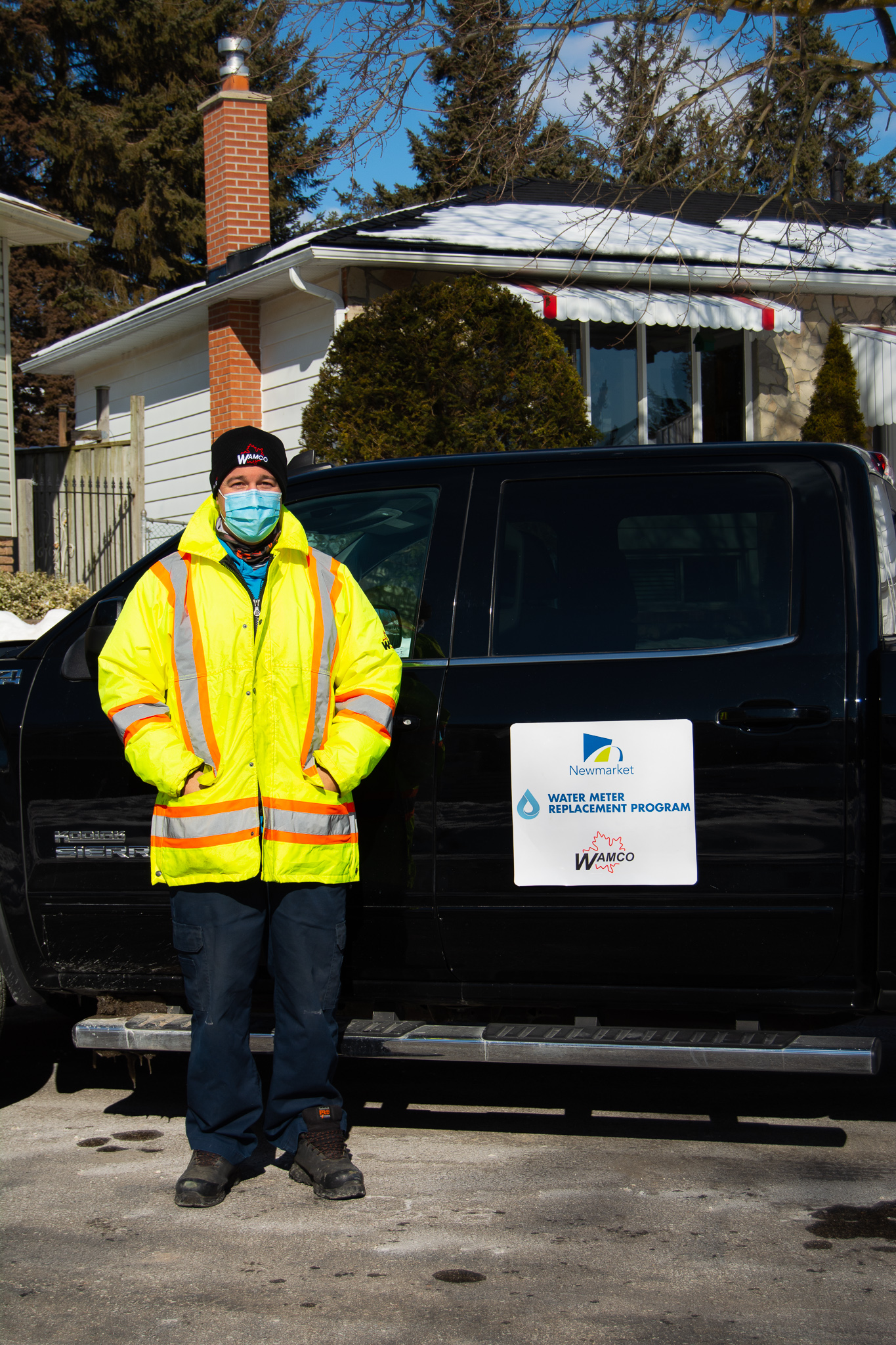 Image of WAMCO installer with their black truck