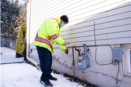 WAMCO installer conducting a water meter upgrade