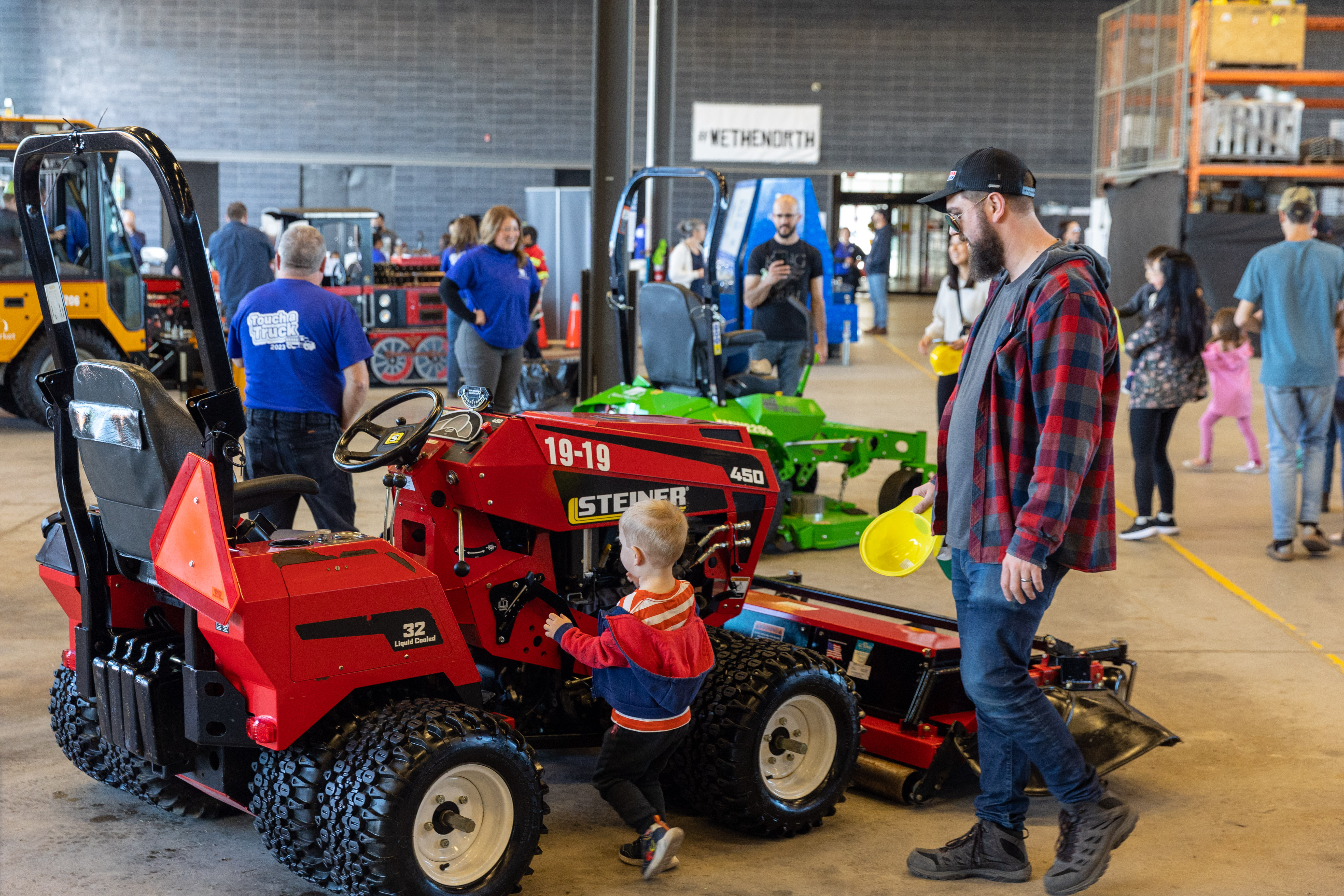 Child amazed by size of Tractor